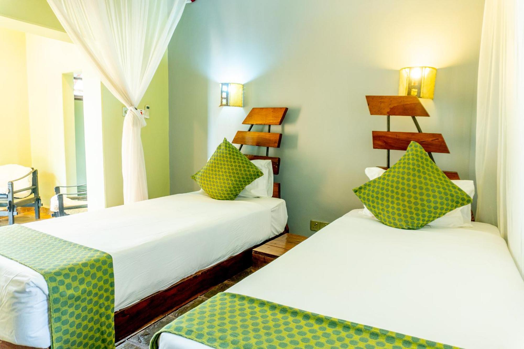 Weru Weru River Lodge Moshi Eksteriør billede